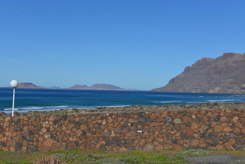 Villa Taguluche Famara Rum bild