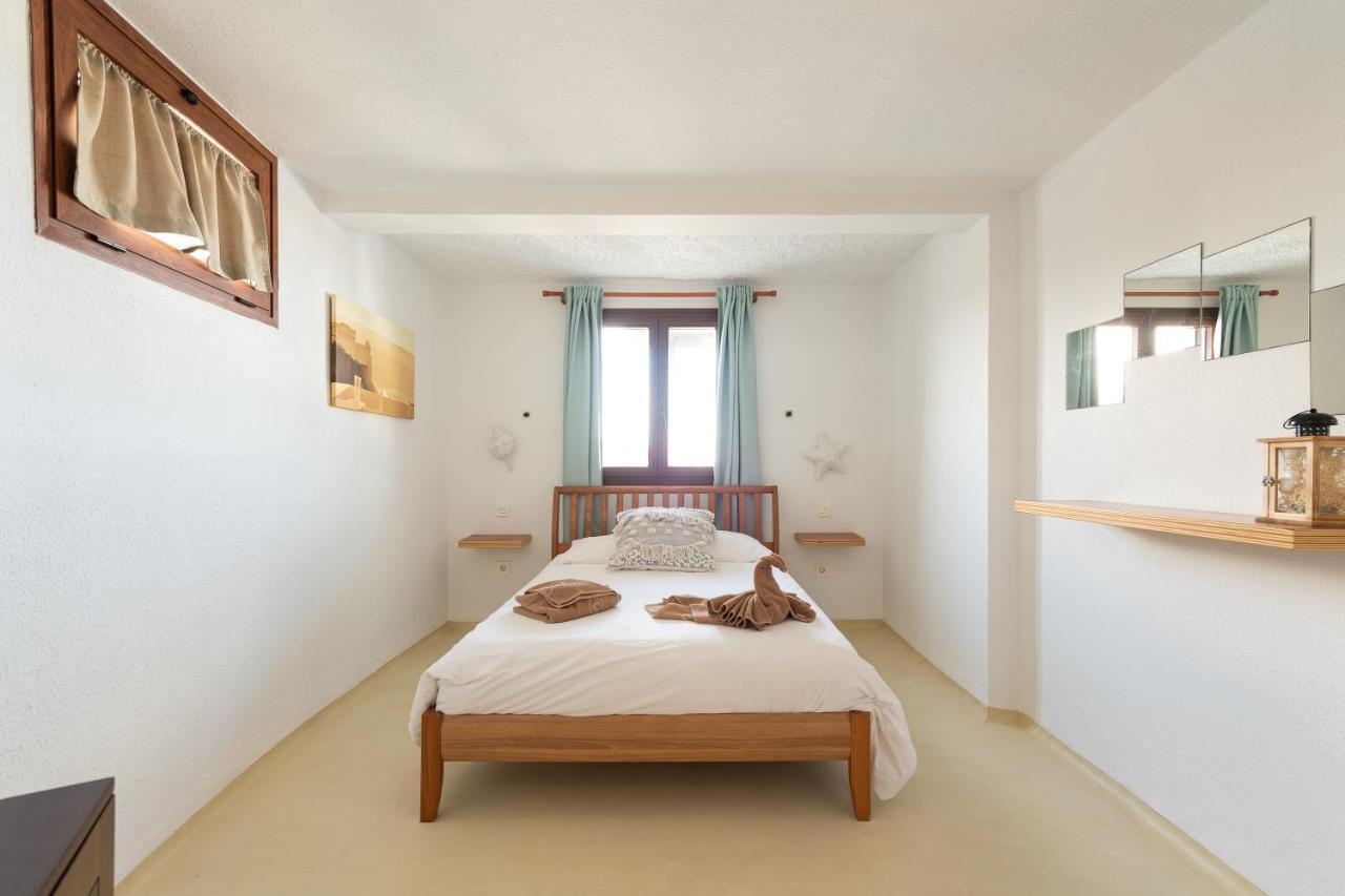 Villa Taguluche Famara Exteriör bild